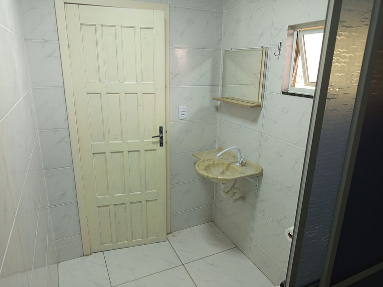 Air-conditioned apartment with Wi-Fi, conveniently located n