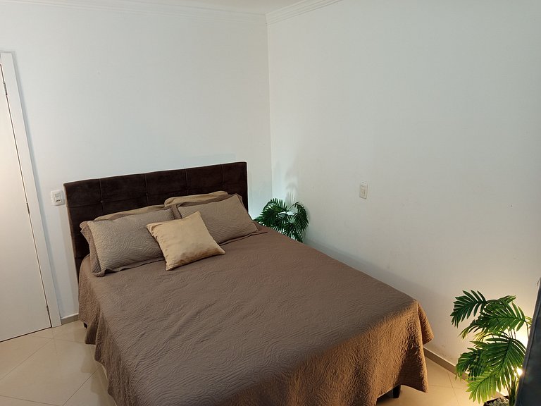 Apto na divisa das Thermas