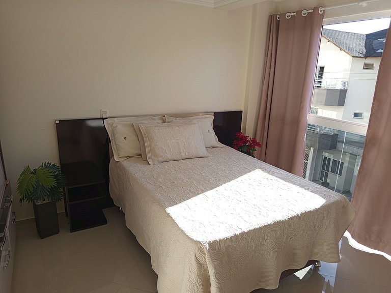 Apto climatizado 302 centro de Piratuba SC