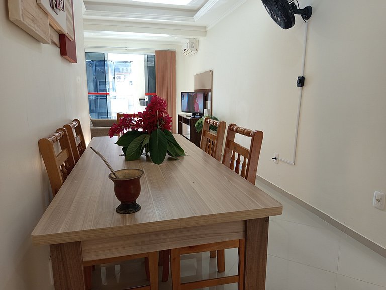 Apto climatizado 302 centro de Piratuba SC